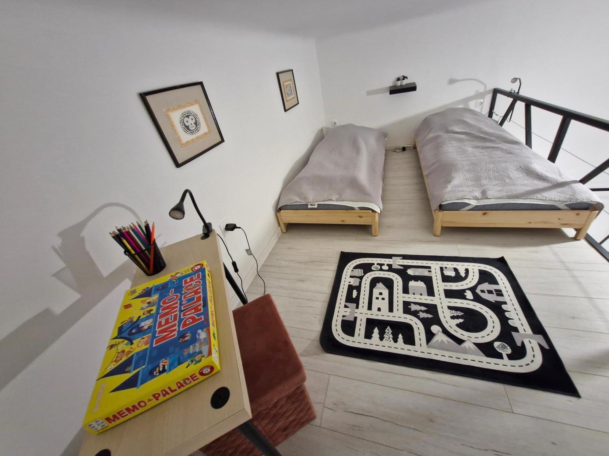 West Station Gallery - Free Parking, Cozy Home, Perfect For Families Budapest