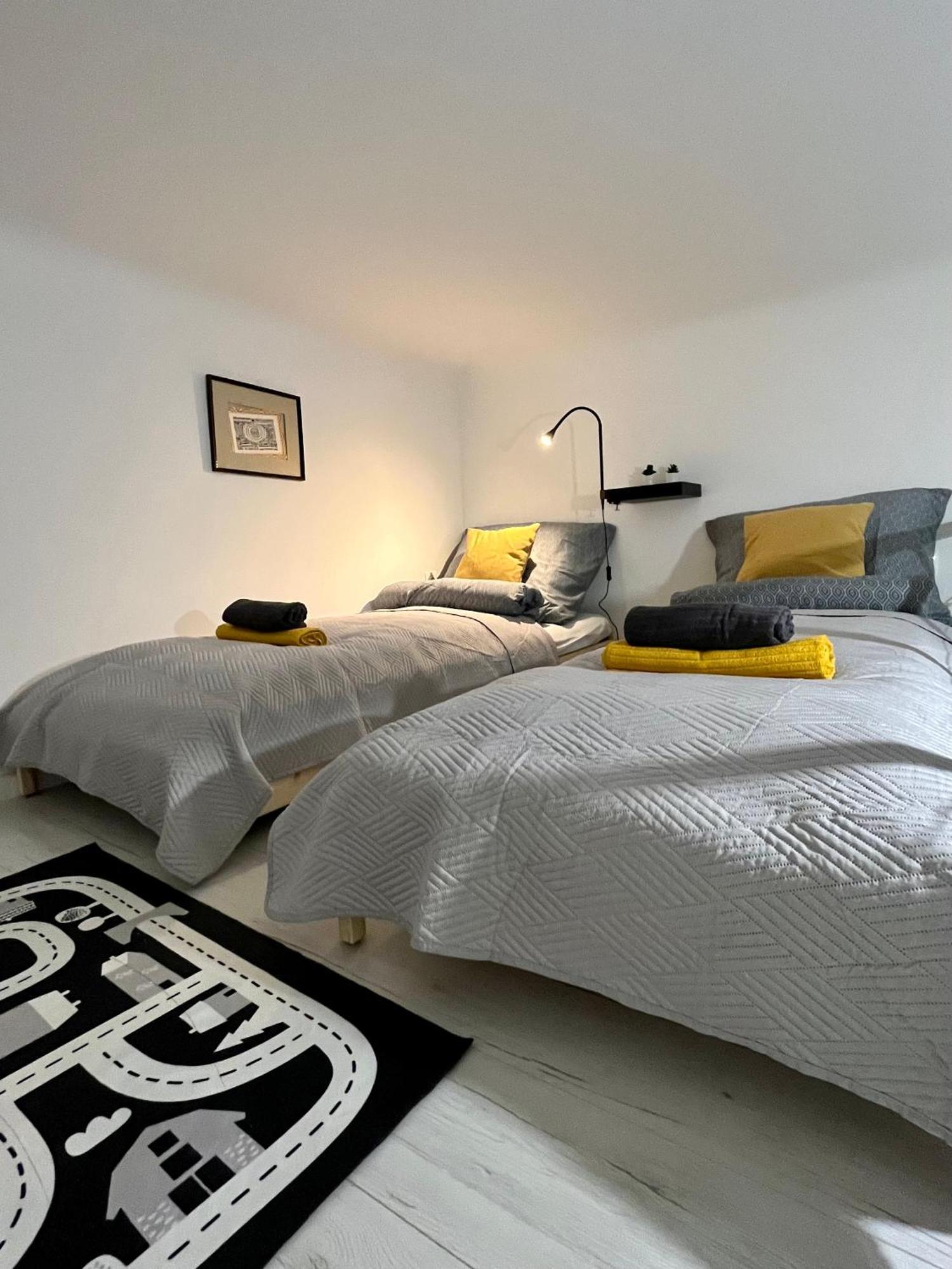 Apartment West Station Gallery *